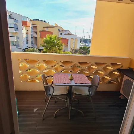 Au Nid Douillet Du Cap D'agde Lägenhet