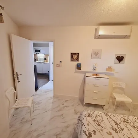 Au Nid Douillet Du Cap D'agde Agde